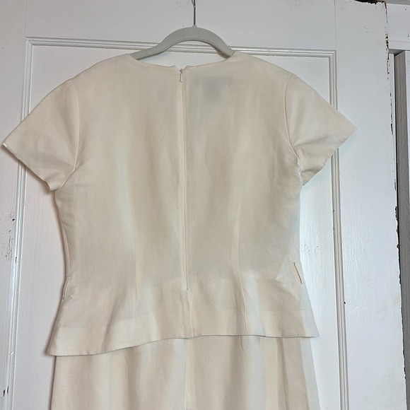 Jones New York Formal 72% silk , 28% linen cream maxi dress with button details - Picture 5 of 14